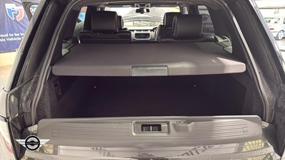 Lot 329 - 2013 LAND ROVER RANGE ROVER VOGUE SE SDV8 4.4