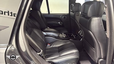 Lot 329 - 2013 LAND ROVER RANGE ROVER VOGUE SE SDV8 4.4