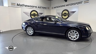 Lot 205 - 2004 BENTLEY CONTINENTAL GT AUTO