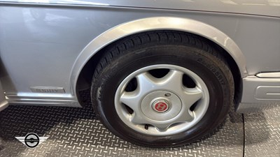 Lot 146 - 1995 BENTLEY BROOKLANDS AUTO