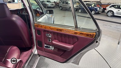 Lot 146 - 1995 BENTLEY BROOKLANDS AUTO