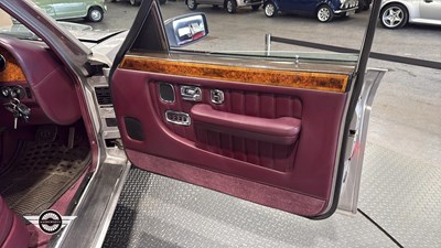 Lot 146 - 1995 BENTLEY BROOKLANDS AUTO