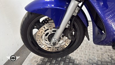 Lot 21 - 1995 TRIUMPH