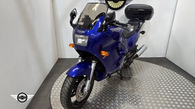 Lot 21 - 1995 TRIUMPH