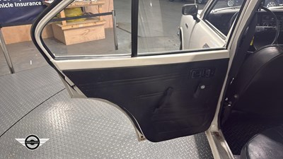Lot 850 - 1976 TOYOTA COROLLA