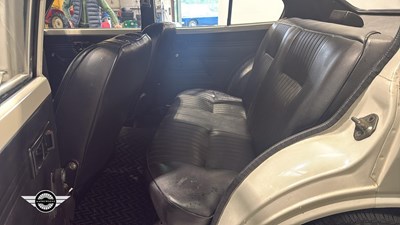 Lot 850 - 1976 TOYOTA COROLLA