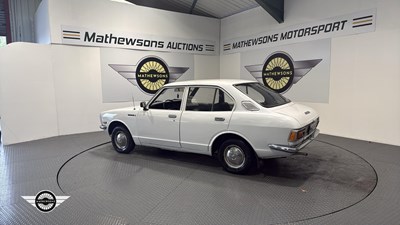 Lot 850 - 1976 TOYOTA COROLLA