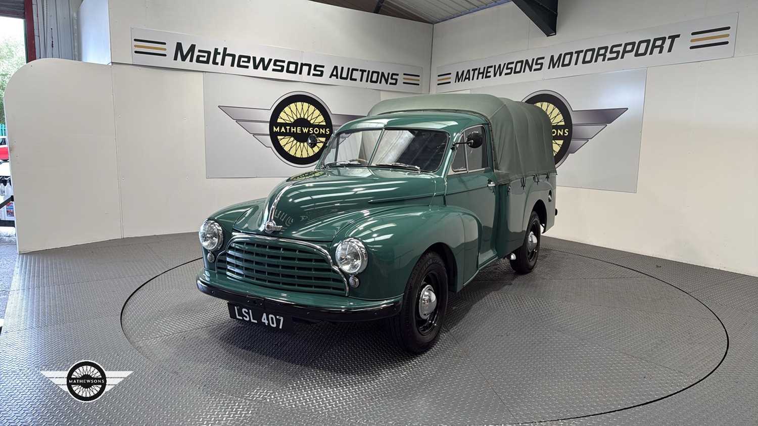 1952 MORRIS COWLEY