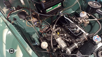 Lot 42 - 1952 MORRIS COWLEY