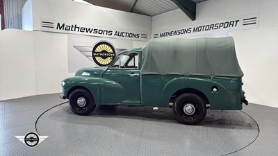 Lot 42 - 1952 MORRIS COWLEY