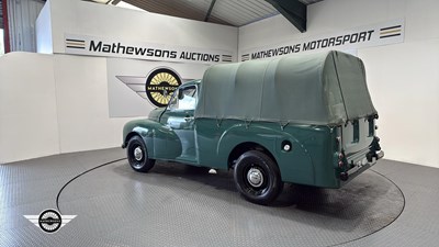 Lot 42 - 1952 MORRIS COWLEY