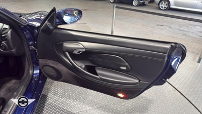 Lot 48 - 2002 PORSCHE BOXSTER