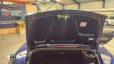 Lot 48 - 2002 PORSCHE BOXSTER