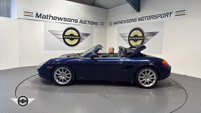 Lot 48 - 2002 PORSCHE BOXSTER