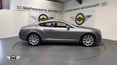 Lot 24 - 2004 BENTLEY CONTINENTAL GT AUTO