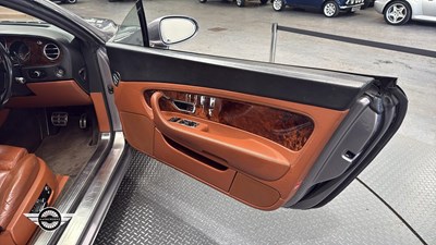 Lot 24 - 2004 BENTLEY CONTINENTAL GT AUTO