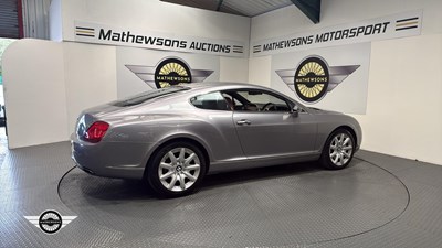 Lot 24 - 2004 BENTLEY CONTINENTAL GT AUTO