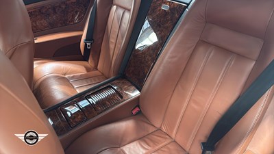 Lot 24 - 2004 BENTLEY CONTINENTAL GT AUTO