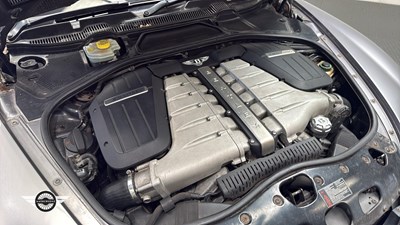 Lot 24 - 2004 BENTLEY CONTINENTAL GT AUTO