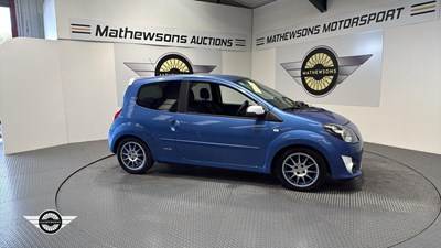 Lot 706 - 2011 RENAULT TWINGO GORDINI