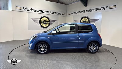 Lot 706 - 2011 RENAULT TWINGO GORDINI