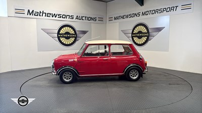 Lot 6 - 1968 MORRIS MINI COOPER S