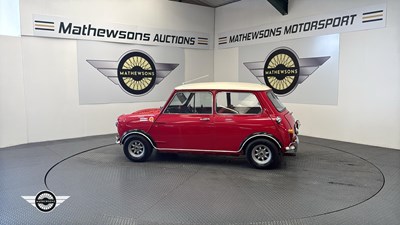Lot 6 - 1968 MORRIS MINI COOPER S
