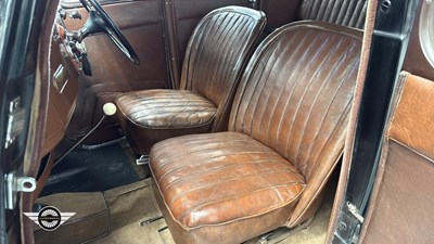Lot 12 - 1948 MORRIS
