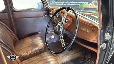 Lot 12 - 1948 MORRIS