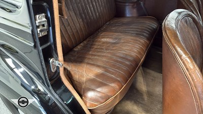 Lot 12 - 1948 MORRIS