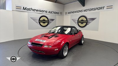 Lot 305 - 1991 EUNOS ROADSTER