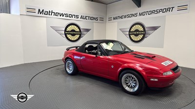 Lot 305 - 1991 EUNOS ROADSTER