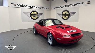 Lot 305 - 1991 EUNOS ROADSTER