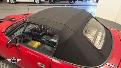 Lot 305 - 1991 EUNOS ROADSTER