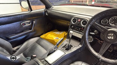 Lot 305 - 1991 EUNOS ROADSTER