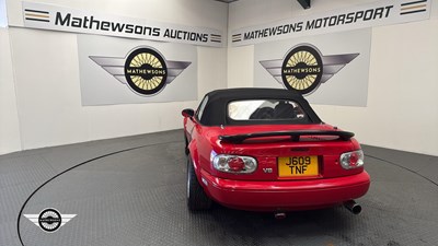 Lot 305 - 1991 EUNOS ROADSTER