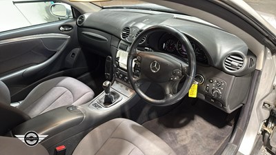 Lot 32 - 2005 MERCEDES CLK 240 AVANTGARDE