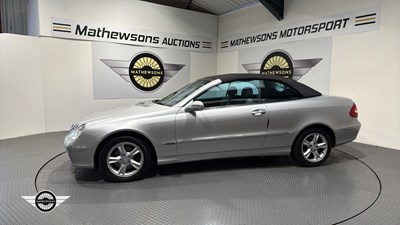 Lot 32 - 2005 MERCEDES CLK 240 AVANTGARDE