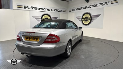 Lot 32 - 2005 MERCEDES CLK 240 AVANTGARDE