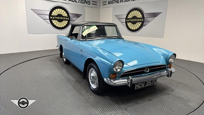 Lot 46 - 1966 SUNBEAM ALPINE