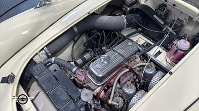 Lot 48 - 1957 MG ROADSTER