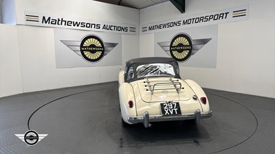 Lot 48 - 1957 MG ROADSTER