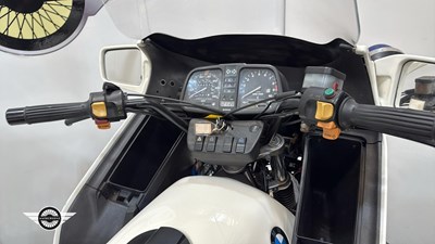 Lot 44 - 1992 BMW