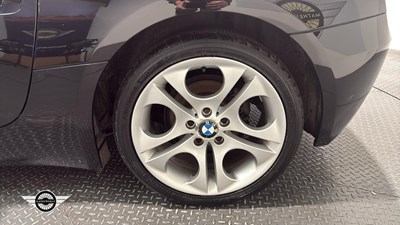 Lot 58 - 2004 BMW Z4 2.2I SE