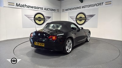 Lot 58 - 2004 BMW Z4 2.2I SE