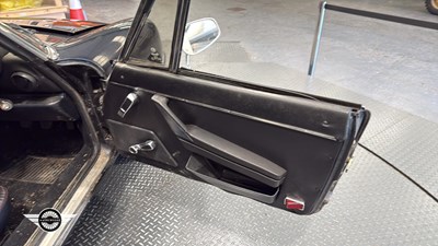 Lot 108 - 1989 ALFA ROMEO