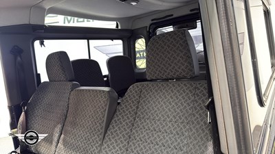 Lot 70 - 2003 LAND ROVER DEFENDER 90 TD5 COUNTY