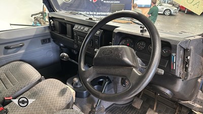 Lot 70 - 2003 LAND ROVER DEFENDER 90 TD5 COUNTY