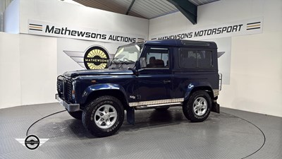 Lot 70 - 2003 LAND ROVER DEFENDER 90 TD5 COUNTY