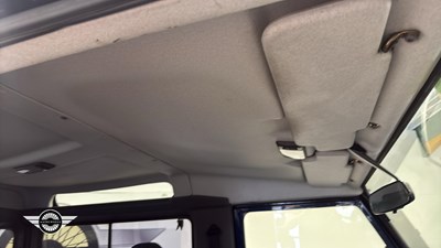 Lot 70 - 2003 LAND ROVER DEFENDER 90 TD5 COUNTY